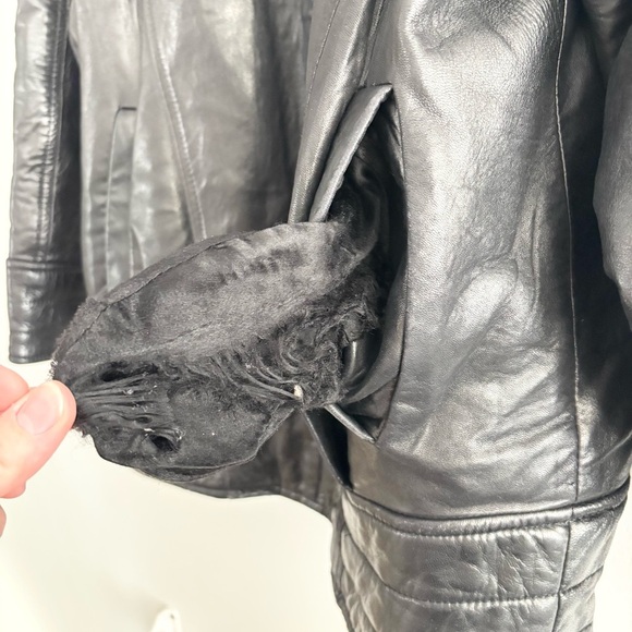 Vintage Danier Black Leather Bomber Moto Zip Up Jacket - Picture 6 of 16